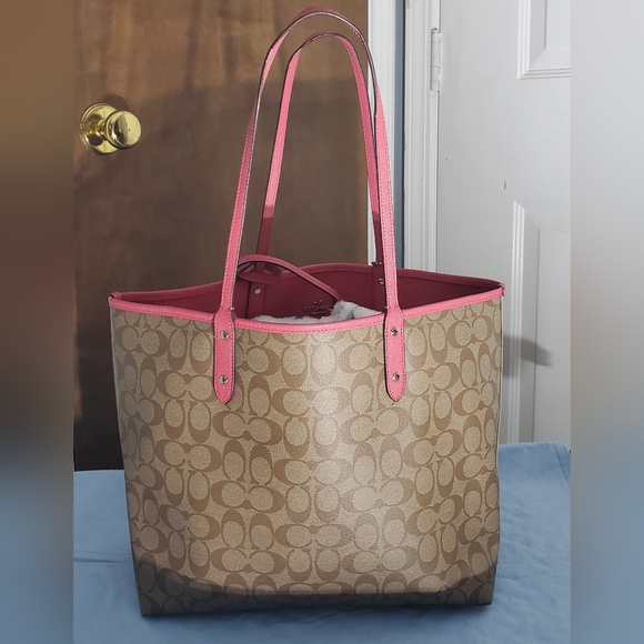 Coach Brown and Pink Signature Tote - Picture 5 of 11